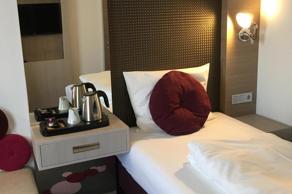 Hotel Smartino Schwäbisch Hall Quarto foto